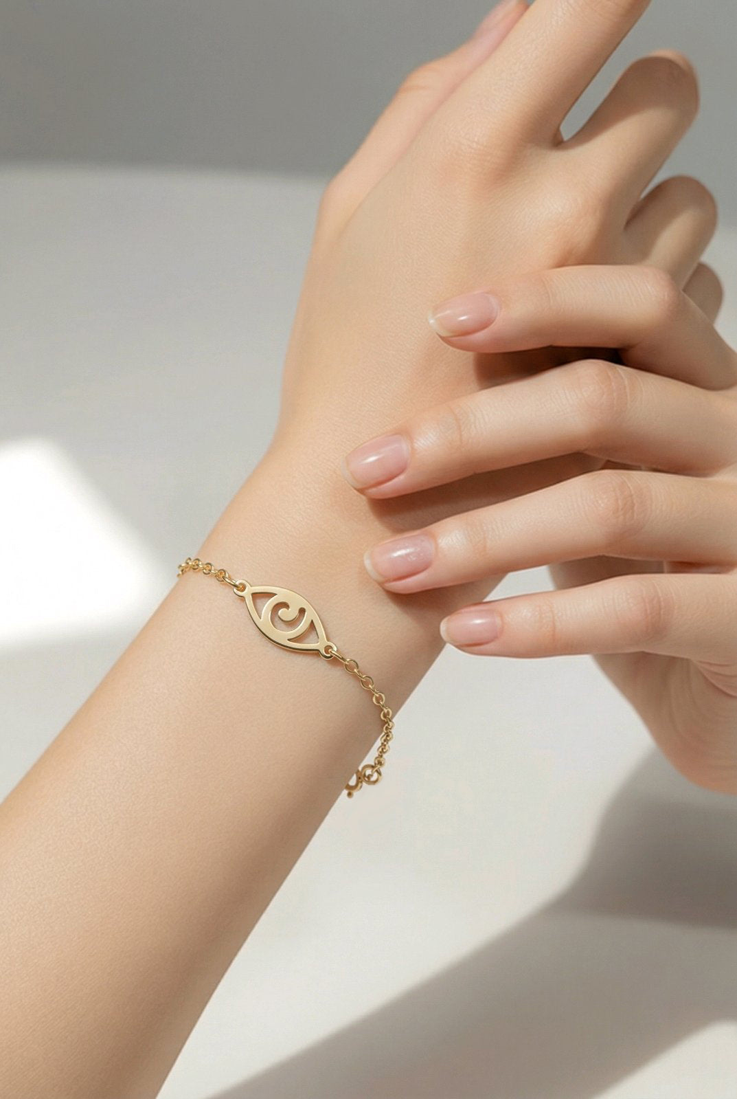 9k Gold Bracelet