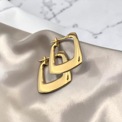 14k Yellow Gold Geometric Hoop Earrings