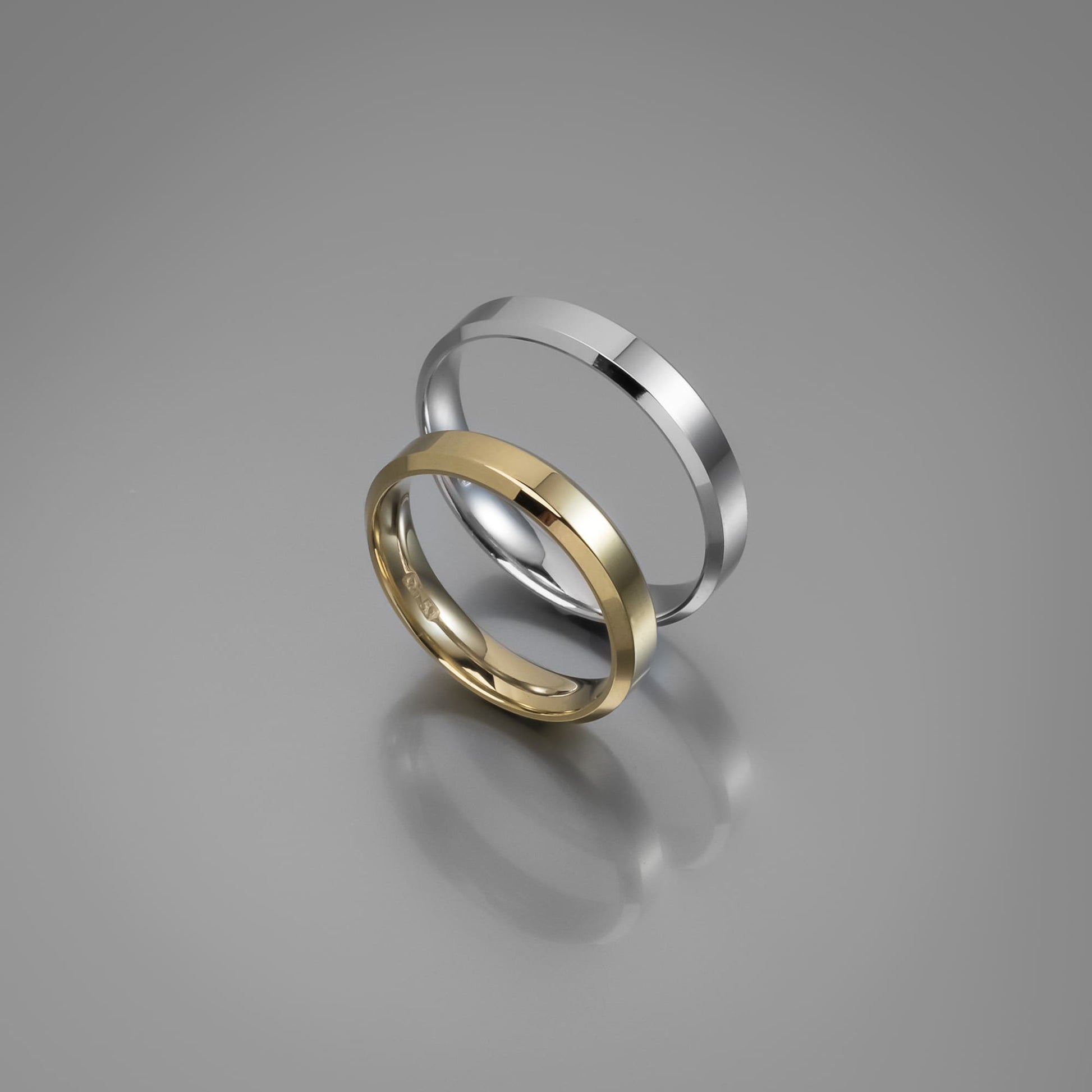 Άνετη χρυσή βέρα γάμου Knife Edge 3.5mm, Glamour Dainty Jewels, Άλιμος.