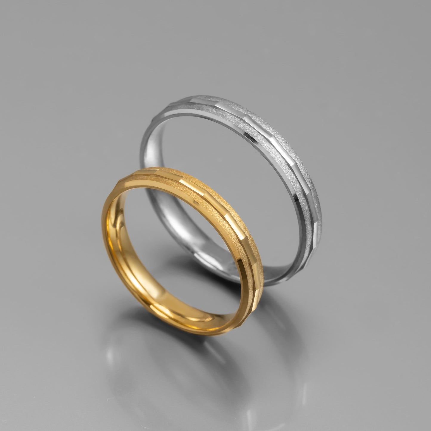 Άνετη χρυσή βέρα γάμου με άκρες τύπου step edge 3.5mm, Glamour Dainty Jewels, Άλιμος.