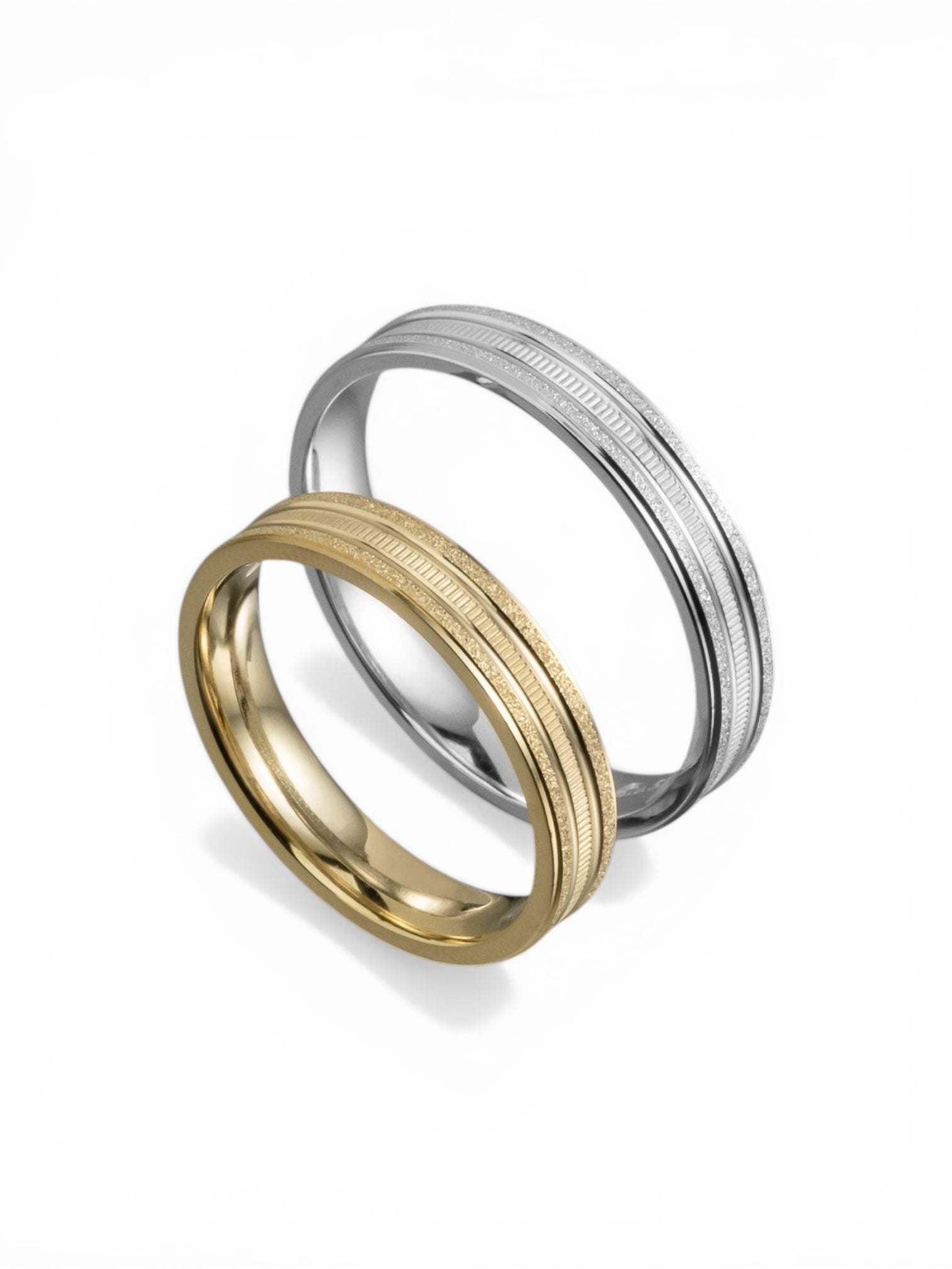 Χρυσή βέρα γάμου με γραμμική ανάγλυφη υφή 4mm, Glamour Dainty Jewels, Άλιμος.