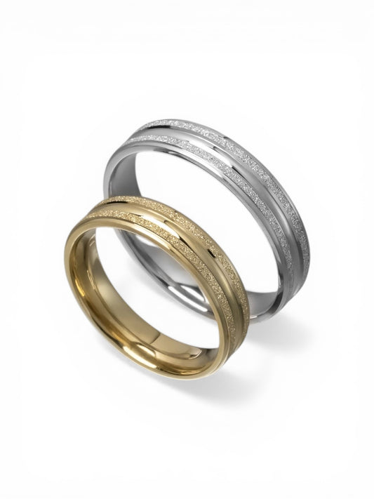 Ανάγλυφη χρυσή βέρα γάμου 4.5mm, Glamour Dainty Jewels, Άλιμος.