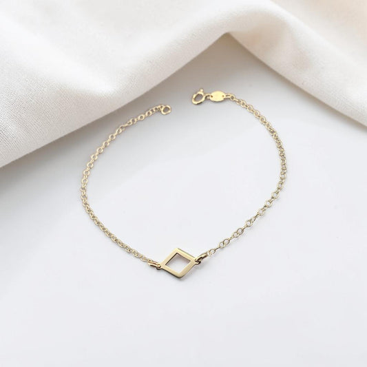 9k Gold Bracelet